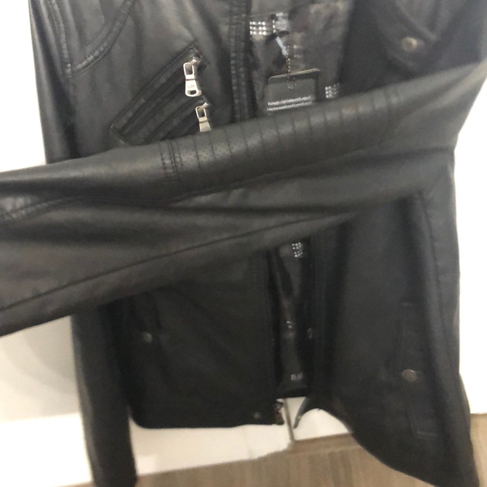 Urban Republic jacket - Picture 13 of 15